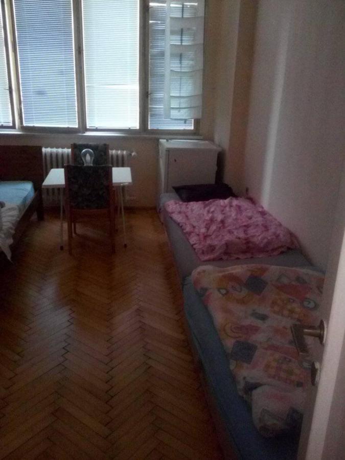 Flat 18 Minutes From Vaclavske Namesti Prague Luaran gambar